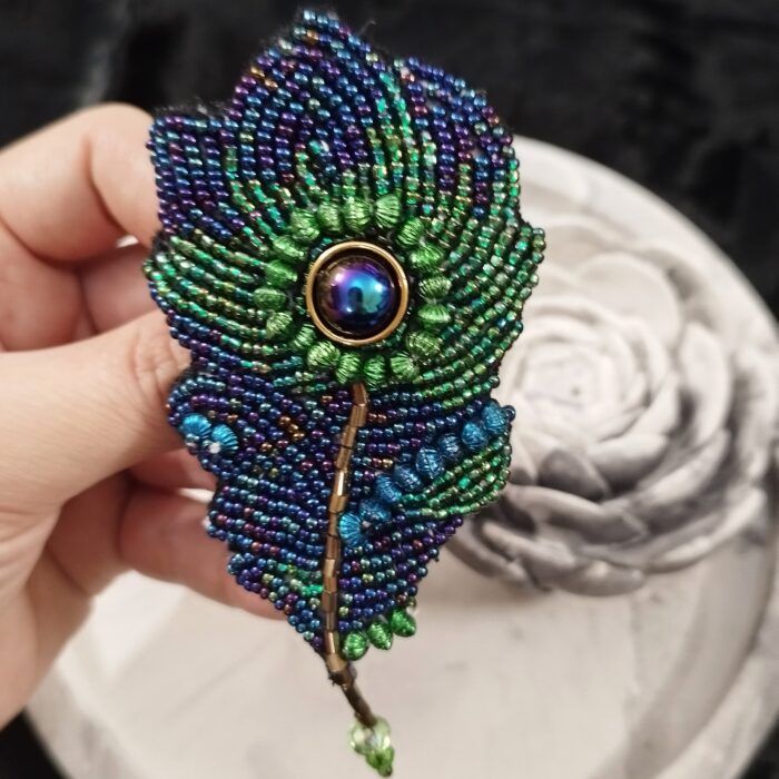 گل‌سینه پر طاووس